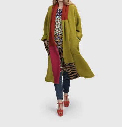 Alembika Coat In Lime In Green