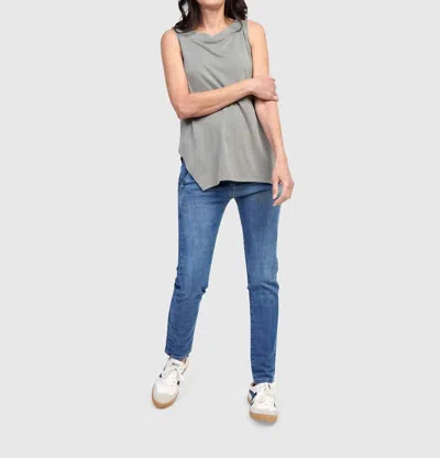 Alembika Denim Iconic Stretch Jeans In Blue In Gray