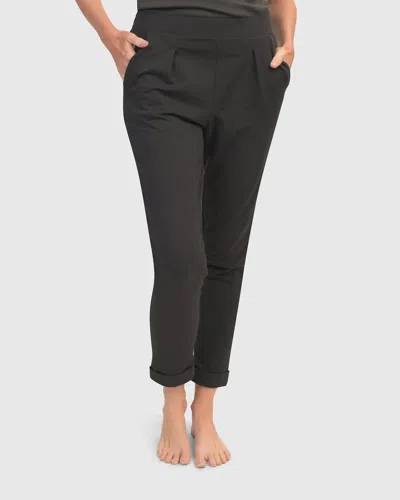 Alembika Exhale Jogger Pants In Solid Black