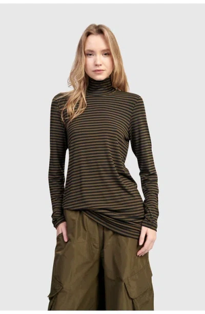 Alembika Form Turtleneck In Brown