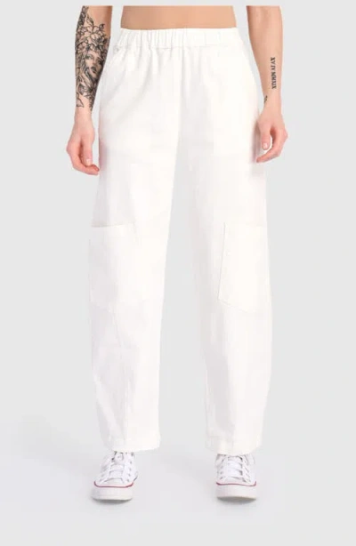 Alembika Twill Papaya Relaxed Pants In White