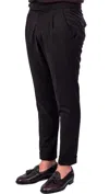 Alessandro Dell Acqua Men's Trousers  Ad7304/g0192e 80 Ner In Black