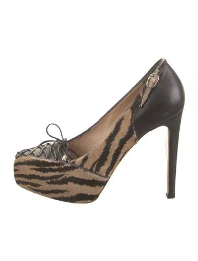 Pre-owned Alessandro Dell'acqua Calf Hair Animal Print Pumps In Brown