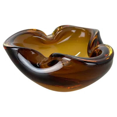 Pre-owned Alessandro Mandruzzato Large Murano Glass "yellow" Bowl Element Shell Ashtray Murano, Italy, 1970 In Brown