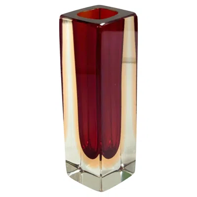 Pre-owned Alessandro Mandruzzato Mandruzzato Red And Clear Murano Glass Sommerso Block Vase