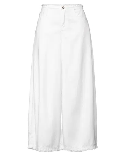 Alessia Santi Pants In White