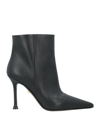 Alevì Milano Aleví Milano Woman Ankle Boots Black Size 7 Leather