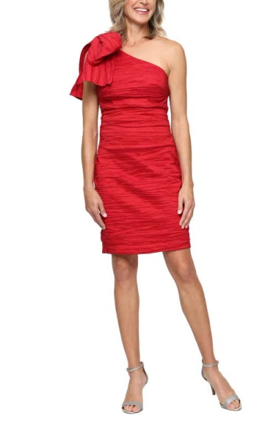 Alex Evenings Bow Crinkle One-shoulder Cocktail Dress In Red