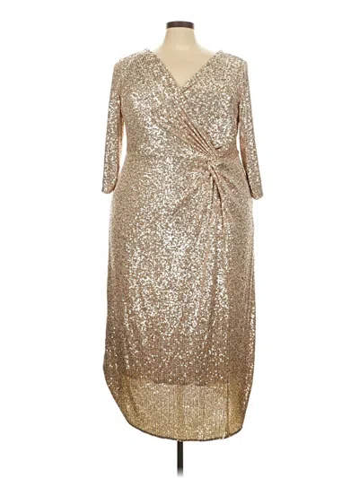 Pre-owned Alex Evenings Cocktail Dress In Gold