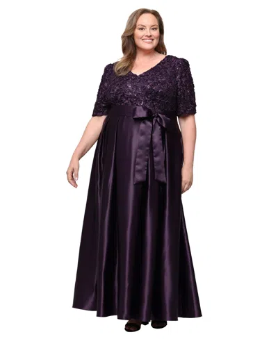 Alex Evenings Plus Size Lace V-neck Short-sleeve Ball Gown In Deep Plum