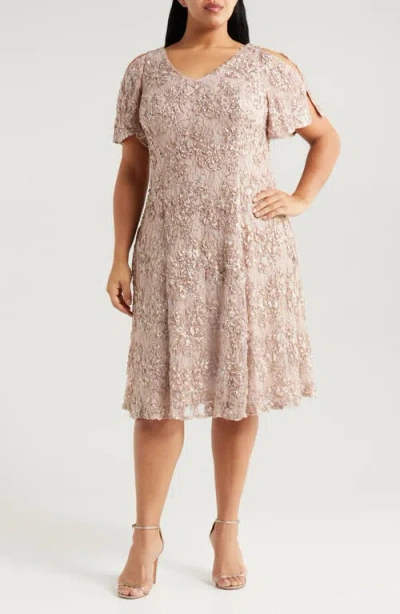 ALEX EVENINGS ALEX EVENINGS SOUTACHE LACE SEQUIN COCKTAIL DRESS