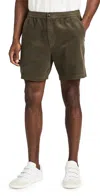 ALEX MILL PULL ON EASY 5.5" SHORTS IN FINE WALE CORD MILITARY OLIVE