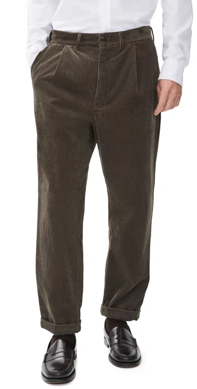 Alex Mill Standard Corduroy Pleated Pants Chocolate In Green