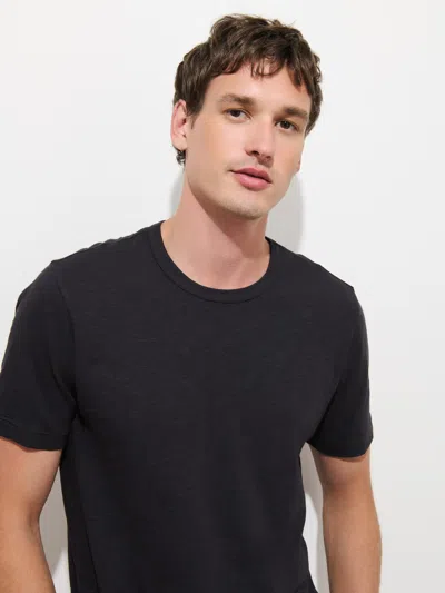 Alex Mill The Standard T-shirt In Slub Cotton In Black