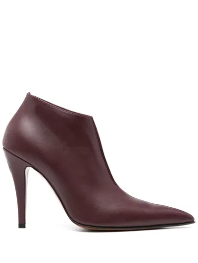 Alexander Mcqueen Leather Pumps In Rot