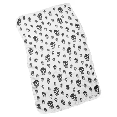 Pre-owned Alexander Mcqueen 2000s Black & White  Skull Scarf