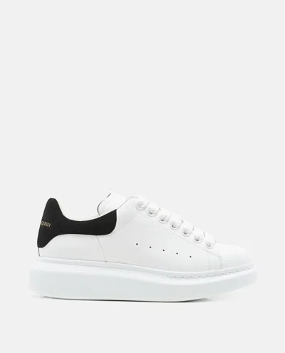 Alexander Mcqueen 45mm Larry Leather Sneakers In White