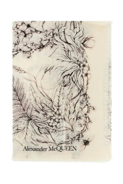 Alexander Mcqueen "wool Stole With Botanical Print" In 白色的