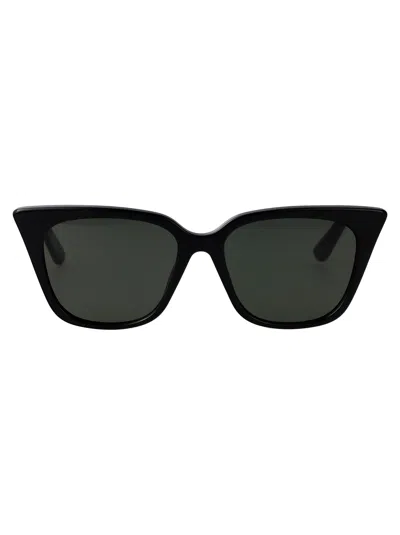 Alexander Mcqueen Alexander Mc Queen Cat Eye Sunglasses Am0556 S 001 In Multi