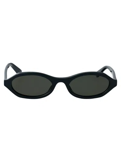 Alexander Mcqueen Alexander Mc Queen Oval Sunglasses Am0559 S 004 In Black