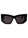 Alexander Mcqueen Alexander Mc Queen Sunglasses Am0448 S 001 In Black