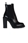 Alexander Mcqueen Alexander Mc Queen Tread Chelsea Boots