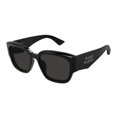 Alexander Mcqueen Am0468s 001 In Black