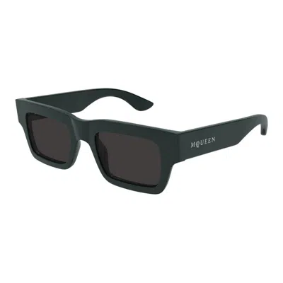Alexander Mcqueen Frame Sunglasses In Green