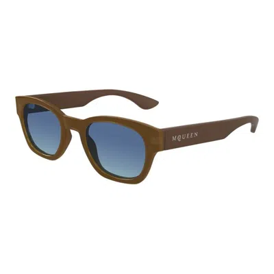 Alexander Mcqueen Am0530s 003 In Brown