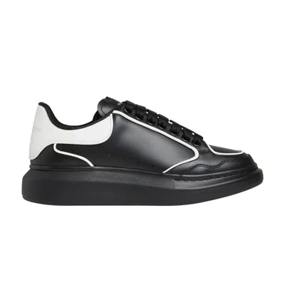 Pre-owned Alexander Mcqueen Oversized Retro Sneaker 'black White' | Men's Size 39
