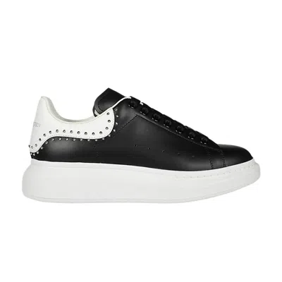 Pre-owned Alexander Mcqueen Oversized Sneaker 'black Studs' | Men's Size 41.5