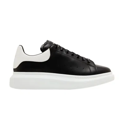 Pre-owned Alexander Mcqueen Oversized Sneaker 'black White' 2024 | Men's Size 42