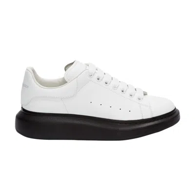 Pre-owned Alexander Mcqueen Oversized Sneaker 'white Black' | Men's Size 43