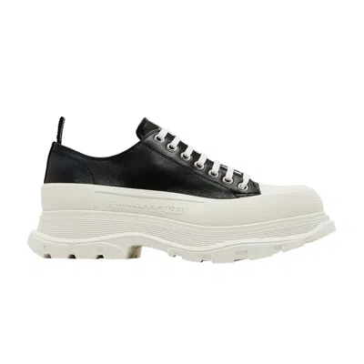 Pre-owned Alexander Mcqueen Tread Slick 'black White' | Men's Size 39