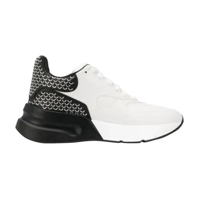 Pre-owned Alexander Mcqueen Wmns Oversized Runner 'optic White Black' | Women's Size 6