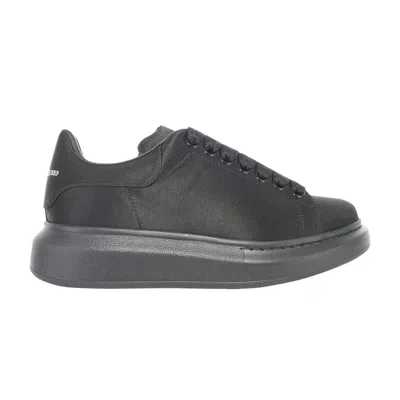 Pre-owned Alexander Mcqueen Wmns Oversized Sneaker 'triple Black' | Women's Size 39