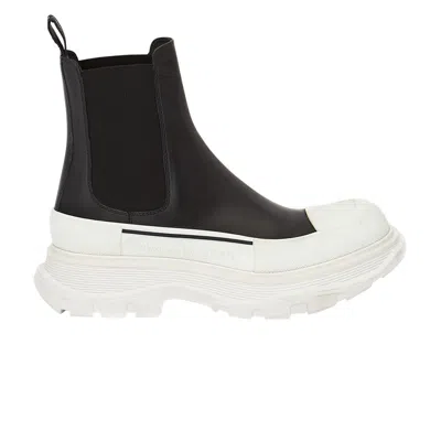 Pre-owned Alexander Mcqueen Wmns Tread Slick Boot 'black' | Women's Size 39