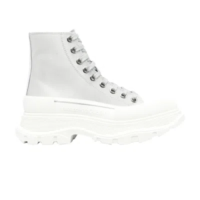 Pre-owned Alexander Mcqueen Wmns Tread Slick Boot 'silver' | Grey | Women's Size 39 In Gray