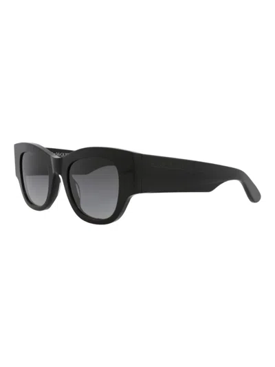 Alexander Mcqueen Am0420s Sunglasses In Black