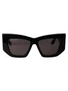 Alexander Mcqueen Alexander Mc Queen Sunglasses Am0448 S 001 In 001 Black Black Grey