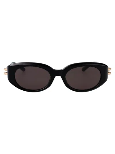 Alexander Mcqueen Am0469s Sunglasses In Black