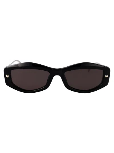 Alexander Mcqueen Sunglasses In Black-silver-grey