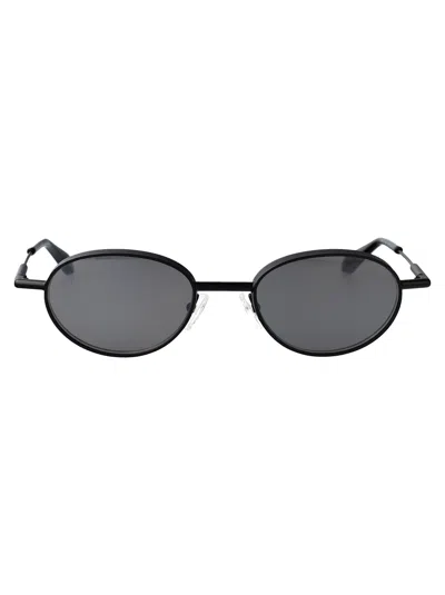 Alexander Mcqueen Am0523s Sunglasses In Black