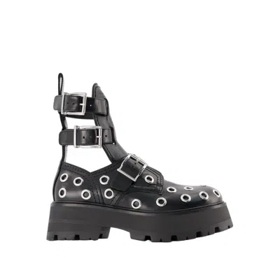 Alexander Mcqueen Leather Ankle Boots Chunky Sole In Black