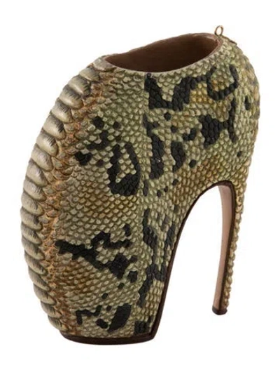 Pre-owned Alexander Mcqueen Armadillo Ornament In Green/neutrals