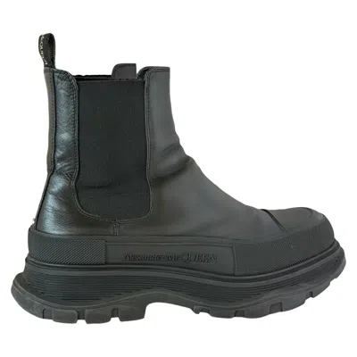 Pre-owned Alexander Mcqueen Authentic  Tread Slick Chelsea Boot It 44 Leather Triple Black