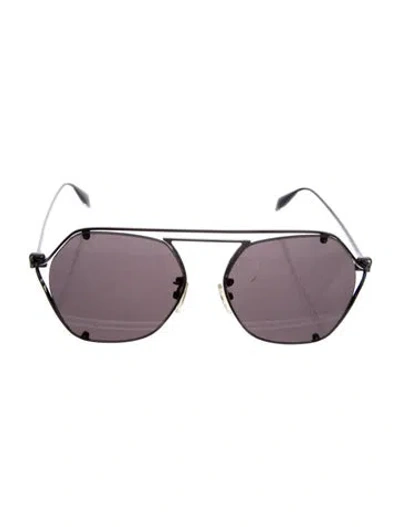 Pre-owned Alexander Mcqueen Aviator Tinted Sunglasses In Black