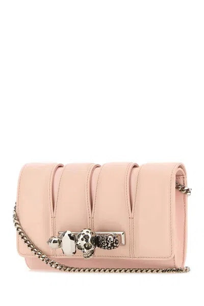 Alexander Mcqueen Leather Quilted Chain Strap Skull Clutch In Pink