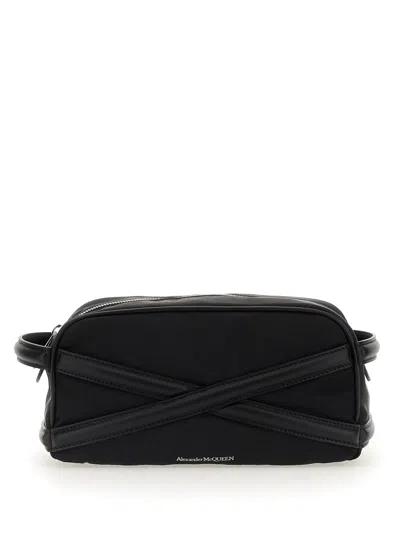 Alexander Mcqueen Beauty Case With Logo In Black
