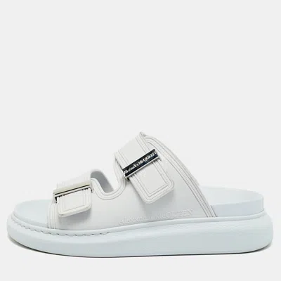 Pre-owned Alexander Mcqueen Birke Buckle Size 37.5 Cream Grey Rubber Flat Slide In White